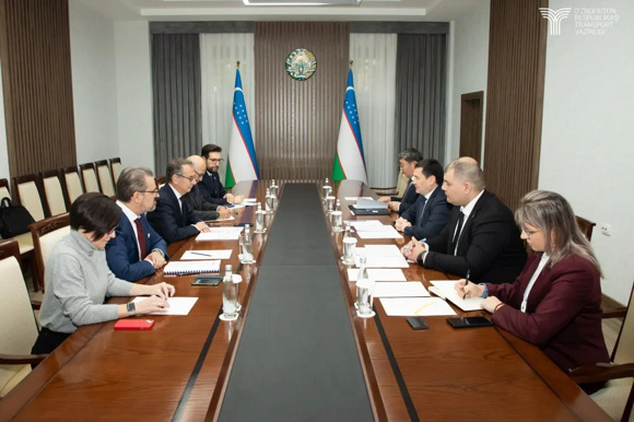 O‘zbekiston transport vaziri Yevropa tiklanish va taraqqiyot bankining bank ishlari bo‘yicha vitse-prezidenti Matteo Patrone bilan uchrashdi