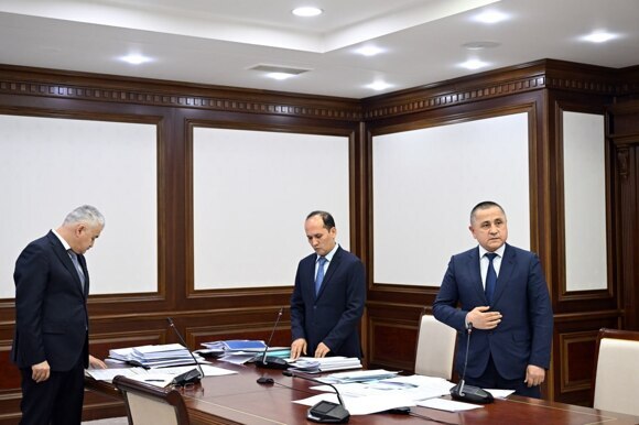 a325df71-e525-27a6-55a3-53e7ab12f1af_lists_slider_