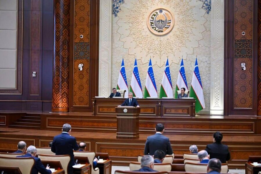 Шавкат Мирзиёев на заседании Национального совета по борьбе с коррупцией 5 марта 2025