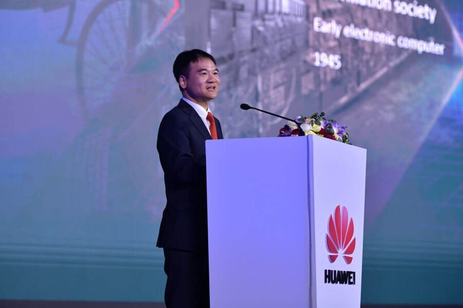 Huawei провел в Ташкенте мероприятие «Ускорение интеллектуального мира» 