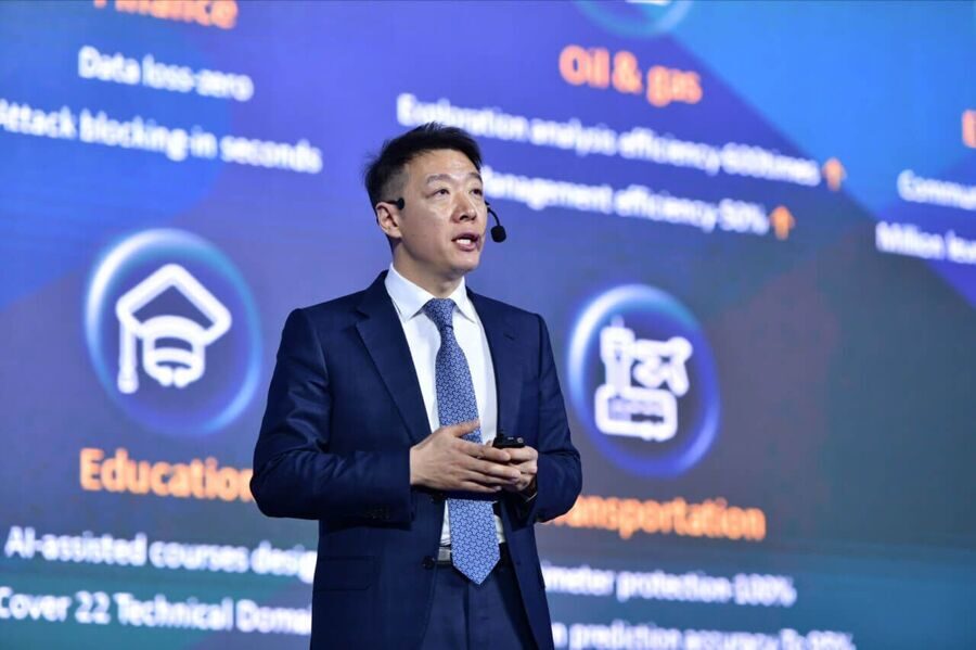 Huawei провел в Ташкенте мероприятие «Ускорение интеллектуального мира» 