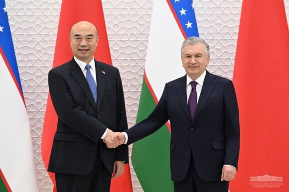 Лю Гочжун_встреча с президентом
