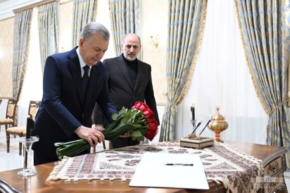 президент_посольство Ирана