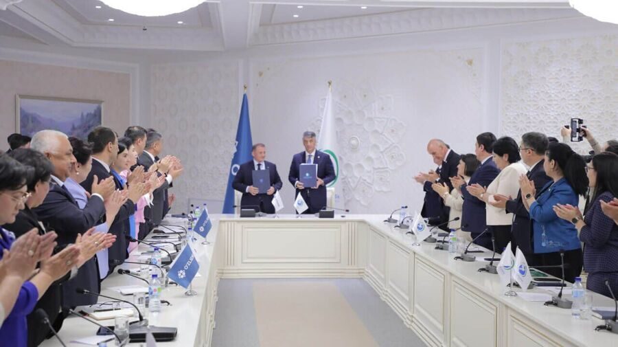 Две парламентские партии заявили о создании прогрессивного блока