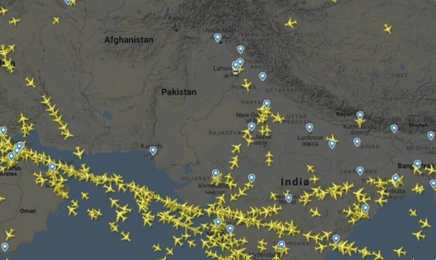 Самолеты Uzbekistan Airways станут облетать воздушное пространство над Индией и Пакистаном