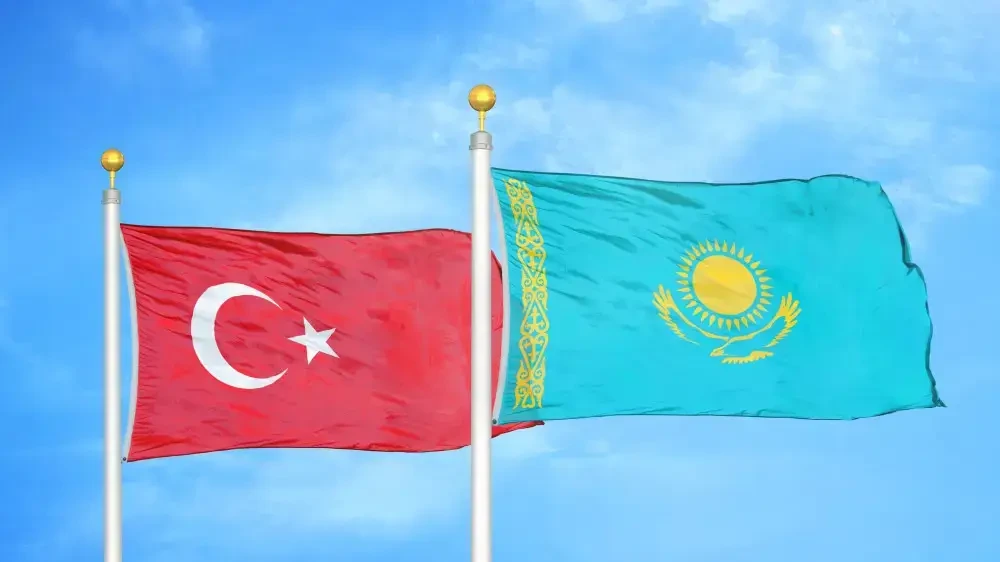 Казахстан продлил срок безвизового пребывания для граждан Турции