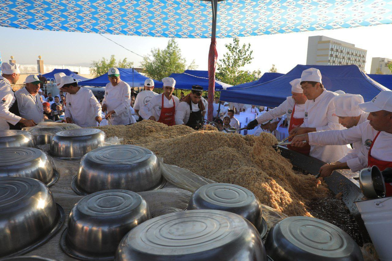 “Samarqand oshi” xalqaro festivali yakunlandi, gʻoliblar taqdirlandi