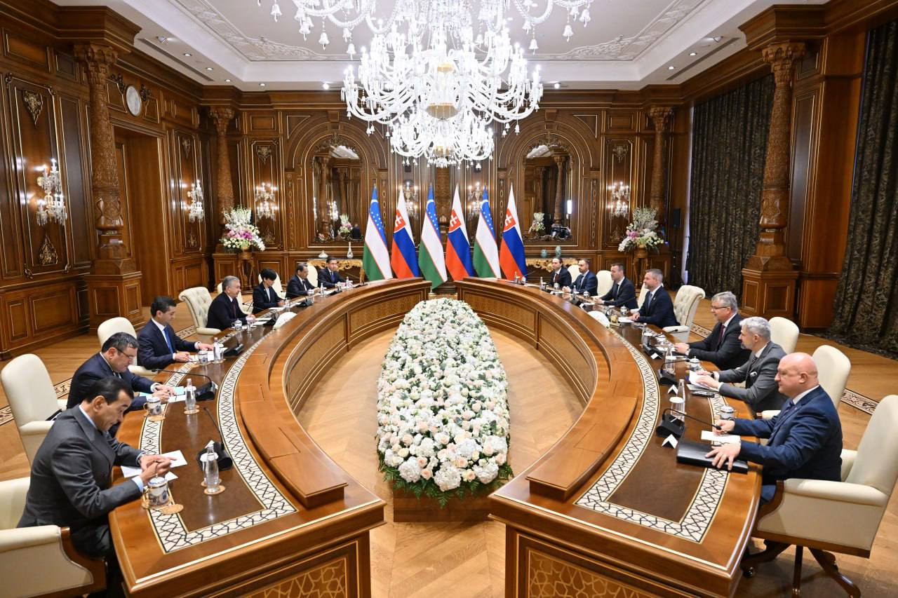 O‘zbekiston va Slovakiya Prezidentlari strategik sheriklik munosabatlarini yanada mustahkamlash masalalarini muhokama qildilar