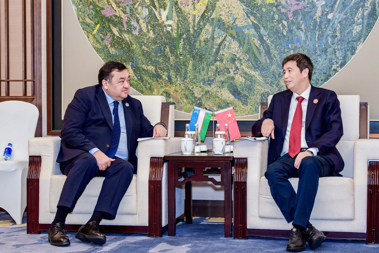 В Узбекистане создаются интеллектуально-вычислительные центры и развивается промышленный Интернет вещей