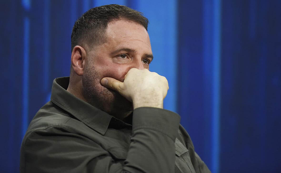 Уволен глава офиса президента Украины