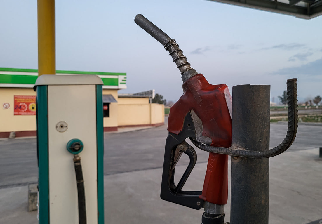 В Узбекистане опасные автозаправочные станции могут быть перенесены в безопасные районы