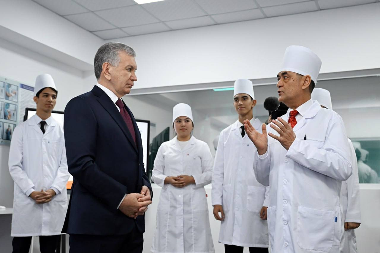 Шавкат Мирзиёев: «Главное — чтобы изменения в медицине доходили до каждого уровня»