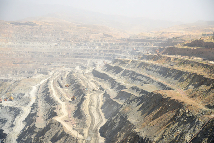 В Джизаке запускают месторождение с 2,5 миллиона тонн вольфрама