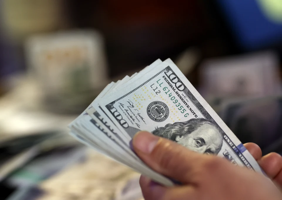 Oʻzbekistonda dollar yana koʻtarildi