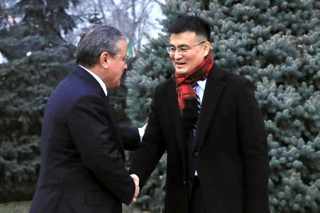 Xitoyning O'zbekistondagi elchisi qo'shma loyihalarni muhokama qilish uchun Andijon viloyatiga tashrif buyurdi