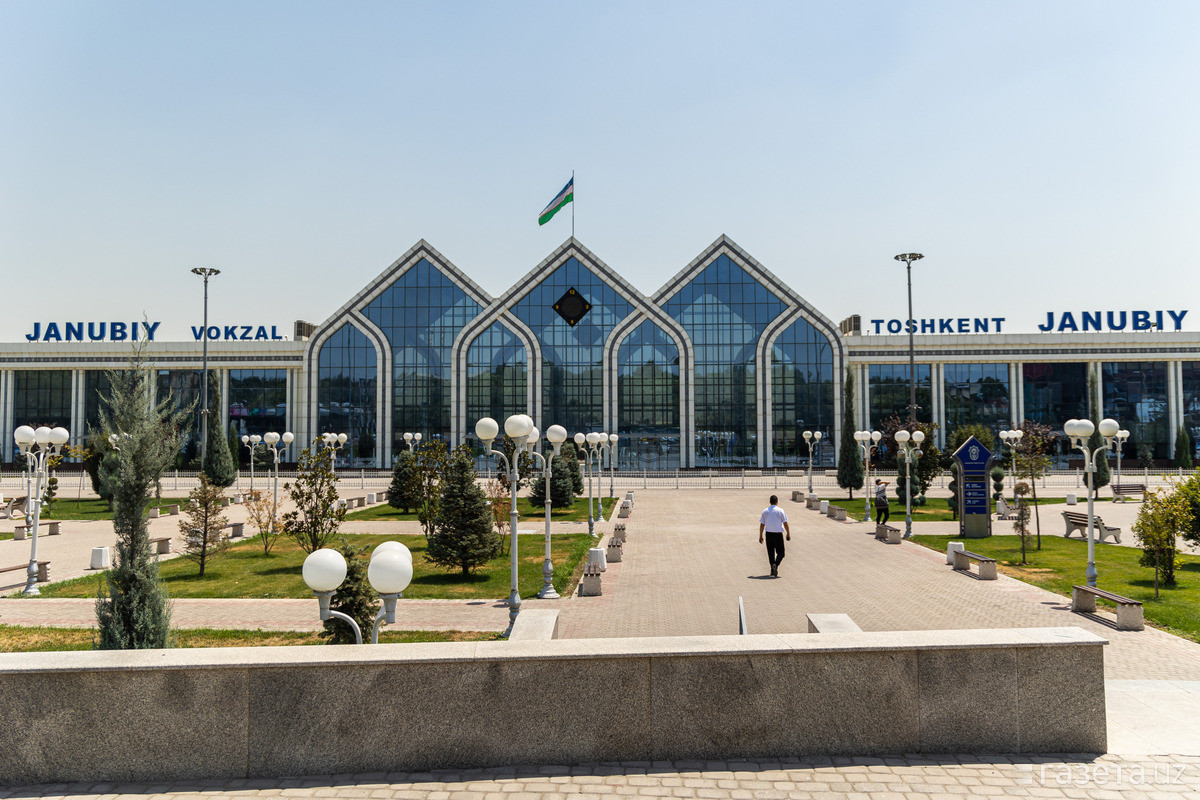 В Узбекистане переименуют более 180 аэропортов и автовокзалов