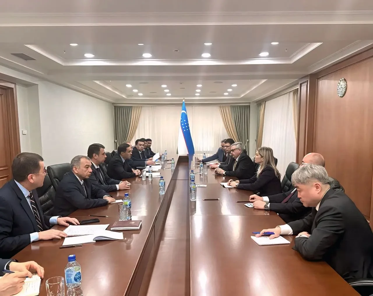 Недопустимо ущемлять права узбекистанцев в России при миграционных рейдах — МИД