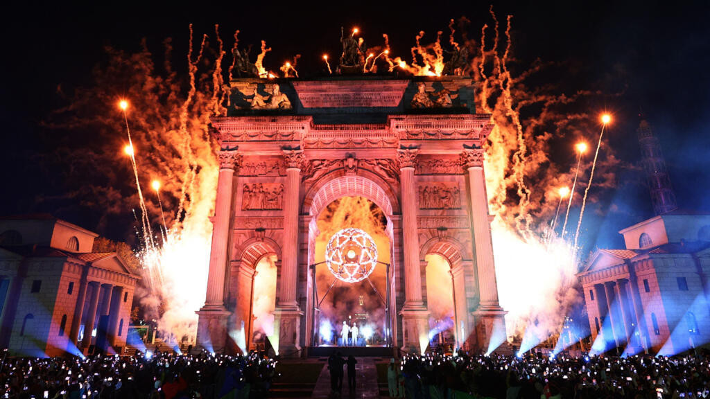 В Милане прошла торжественная церемония открытия XXV зимних Олимпийских игр