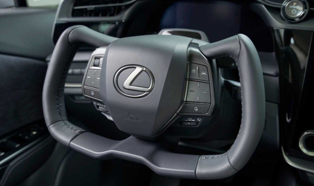 Xitoyda “shturval” turidagi rulli avtomobillar taqiqlanadi