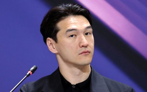 Комику Нурлану Сабурову запретили въезд в Россию на 50 лет