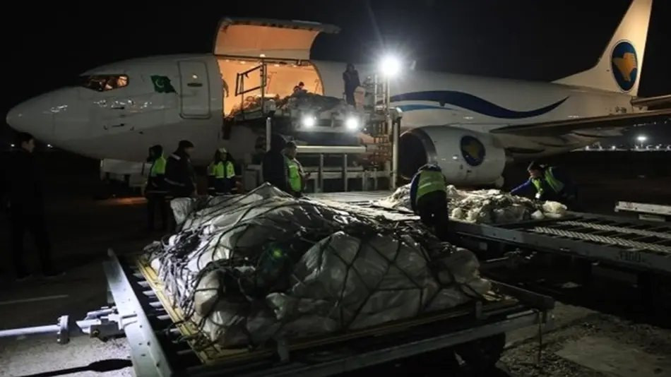 Между Узбекистаном и Пакистаном выполнен первый чартерный грузовой рейс