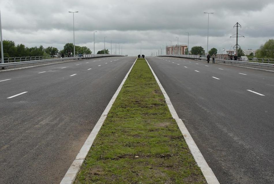 Har oyning 10 va 25 sanalarida “Avtomobilsiz kun” va “Avtomobilsiz hafta” aksiyalari oʻtkaziladi