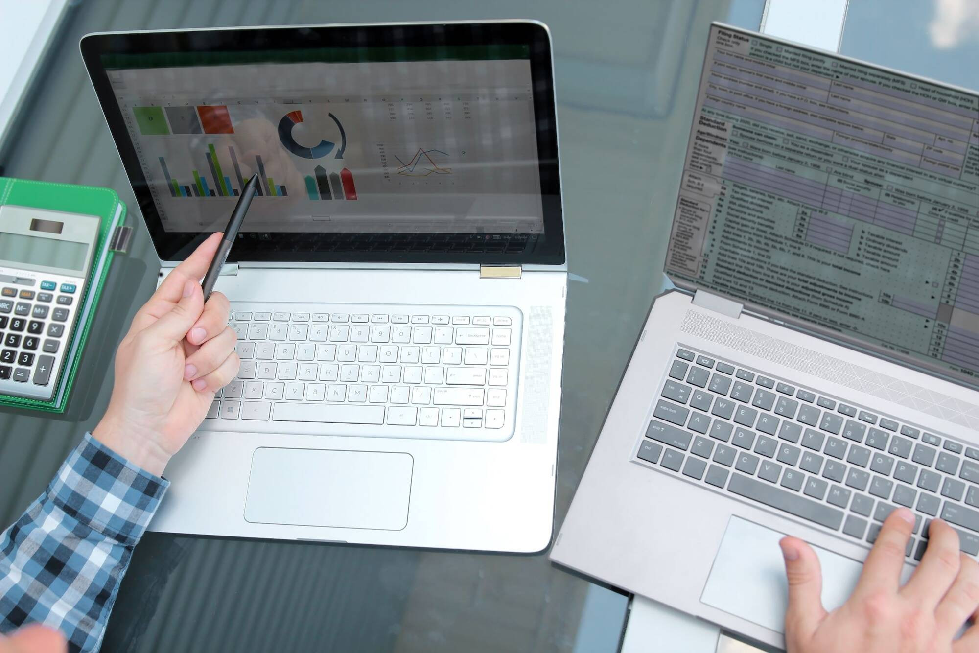 Koʻchmas mulk va transportlar oldi-sotdisida hisob-kitoblar endi naqdsiz shaklda notarius va banklar oʻrtasidagi elektron maʼlumotlar almashinuvi orqali amalga oshiriladi