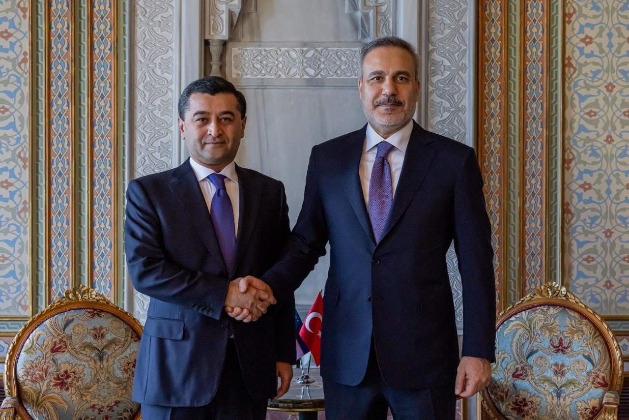 Baxtiyor Saidov Turkiya tashqi ishlar vaziri bilan uchrashdi