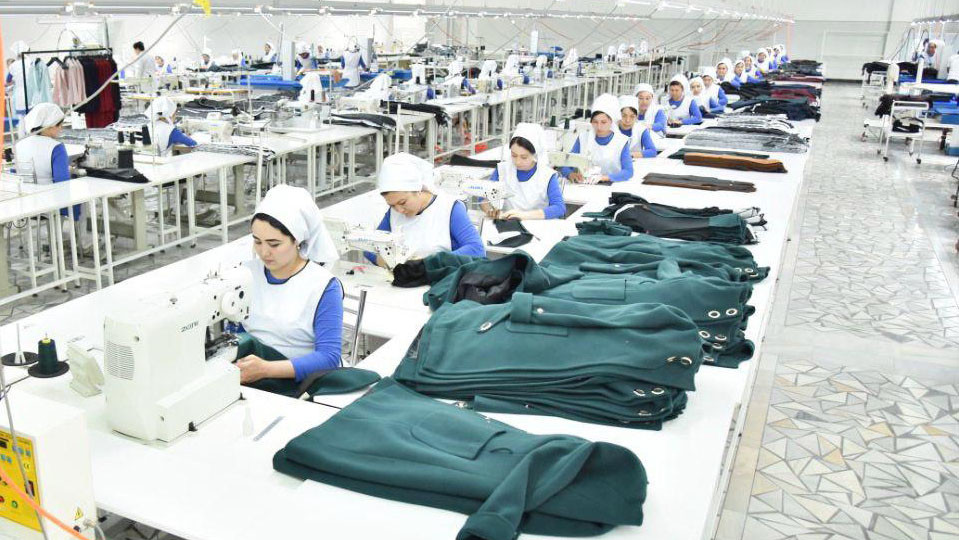 Узбекистан предложил пакистанским инвесторам управление текстильными предприятиями