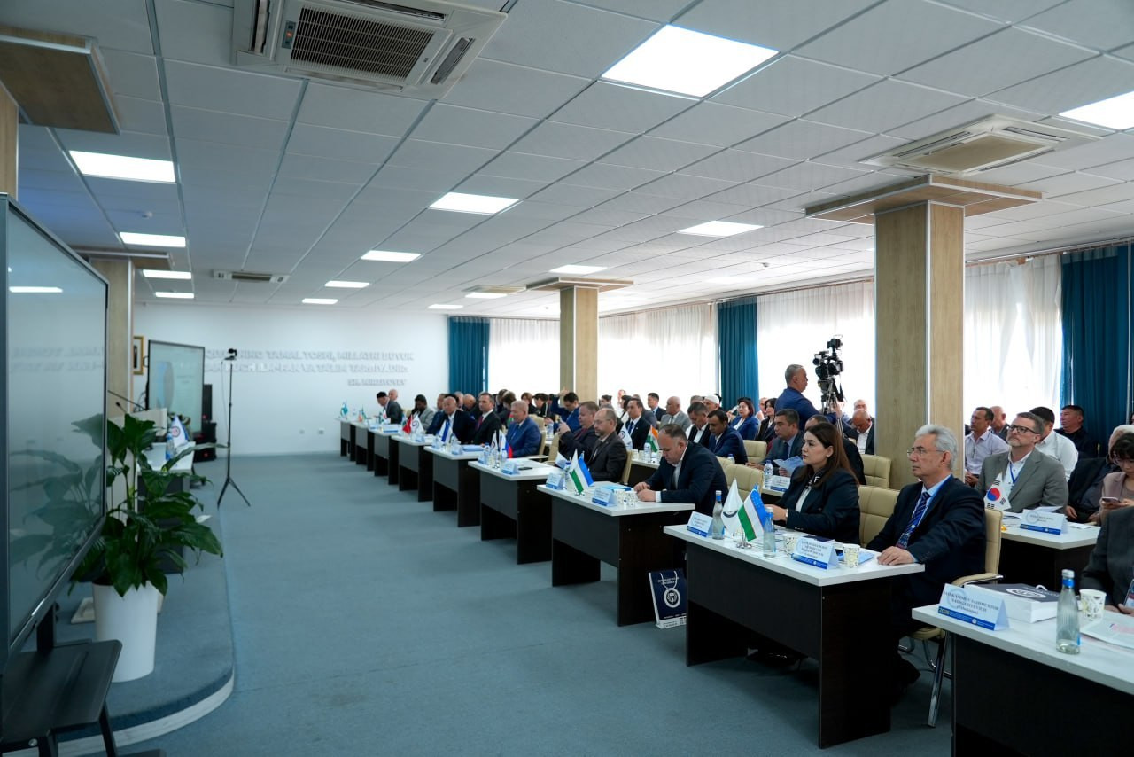 Senator xalqaro ilmiy-amaliy konferensiyada ishtirok etdi