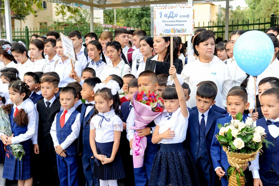 В Узбекистане утвердили порядок приема в первый класс на 2026–2027 учебный год