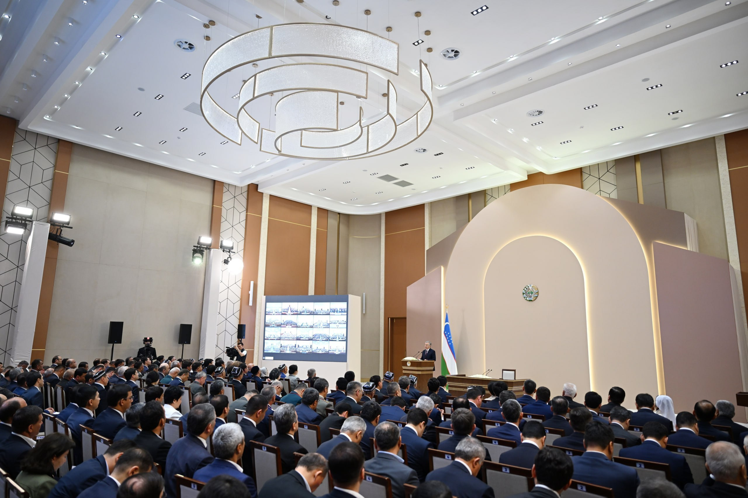 Fargʻonada kamida 100 ming kvadrat metrli omborxona tashkil qilinadi