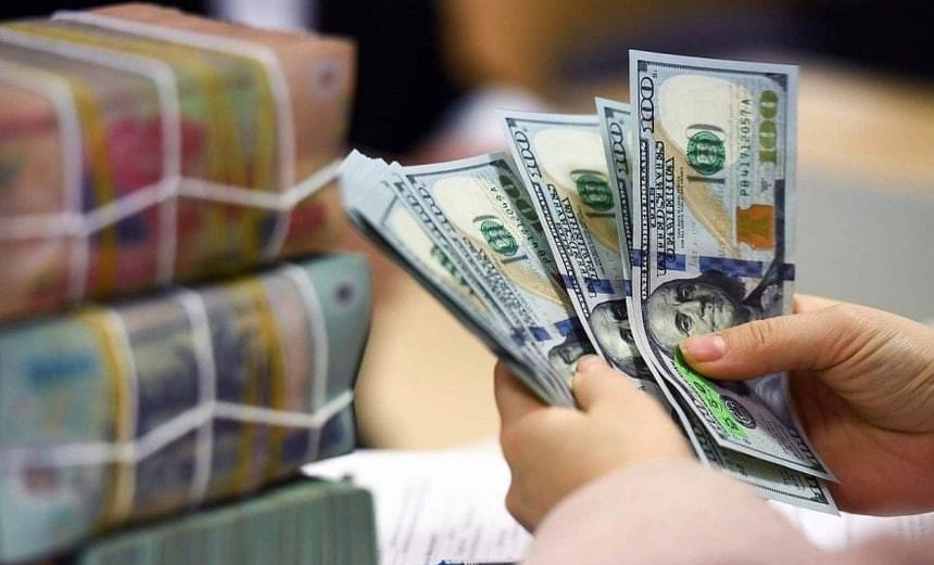 Oʻzbekistonda dollar kursi koʻtarildi