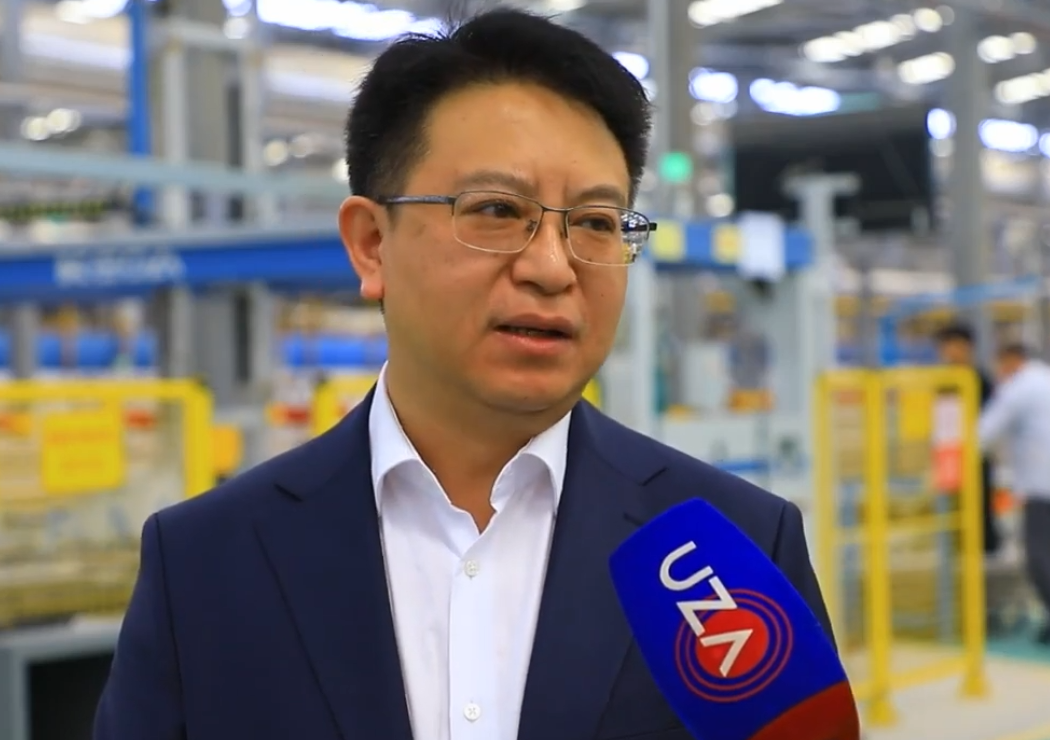 SIANG CHING JANG: PREZIDENT E’TIROFIDAN FAXRDAMAN