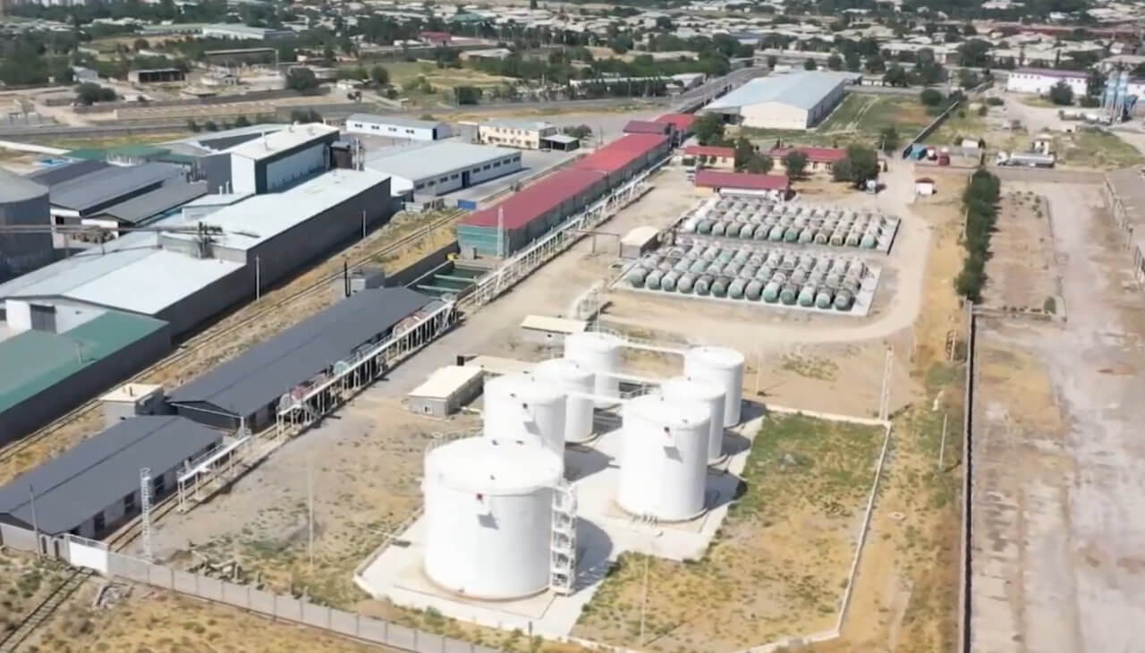 Sirdaryo EIZda Xitoy investitsiyalari ishtirokida plastik quvurlar ishlab chiqarish yo‘lga qo‘yildi.