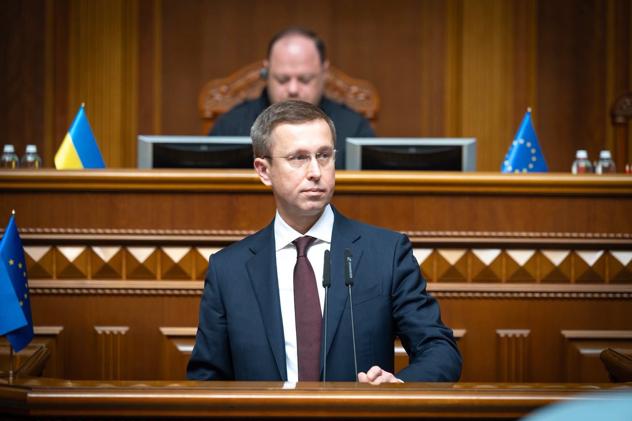 Верховная рада утвердила новый состав правительства Украины