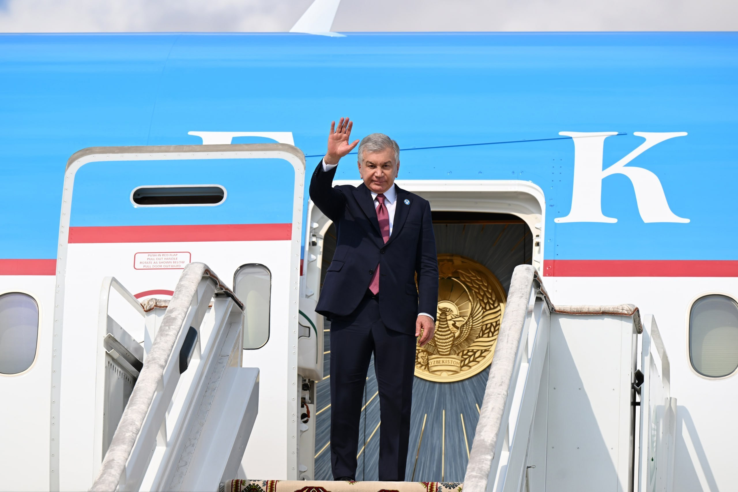 Shavkat Mirziyoyevning Turkmanistonga amaliy tashrifi yakunlandi