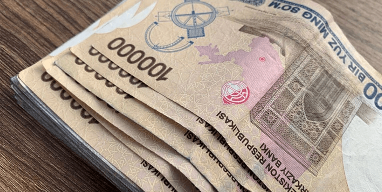 Средняя зарплата в Узбекистане достигла 7,1 миллиона сумов